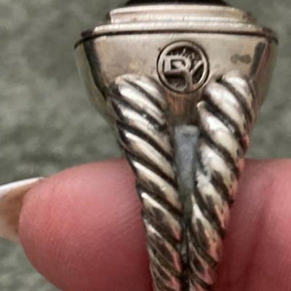 David Yurman Albion Black Onyx Ring - Picture 5 of 8